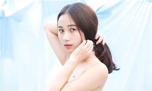 八步试管婴儿代怀生子的解决方案：为不孕不育患者家庭带来希望